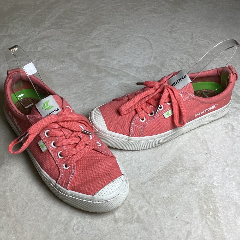 Cariuma x‎ Pantone OCA Low Coral Pink Canvas Sneakers 100103R24W085 Womens 8.5